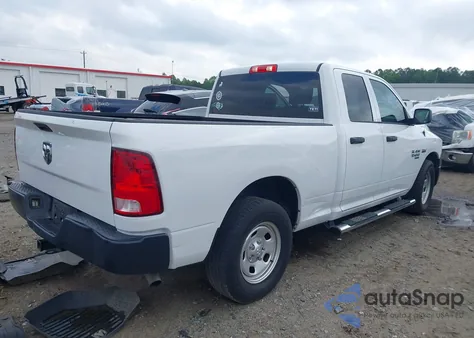 2019 Ram 1500 Classic Tradesman из США, поврежденный, VIN 1C6RR6FT5KS622433
